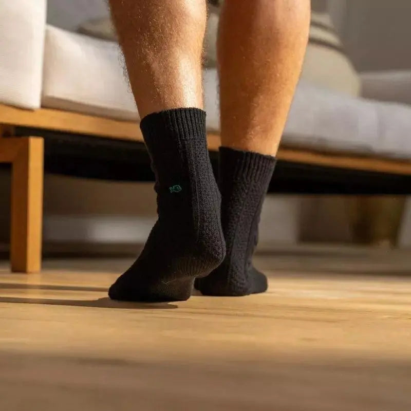 EBONY MERINO WOOL SOCKS